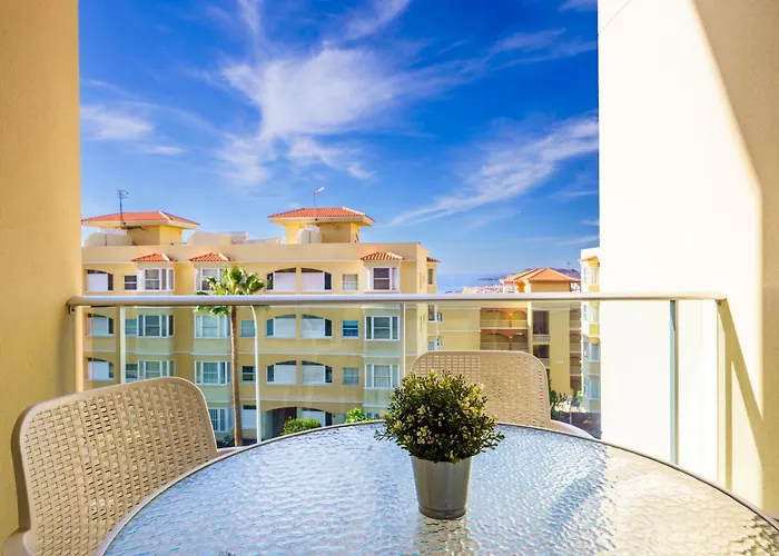 Cozy Canadas Flat - Terrace & Pool 公寓