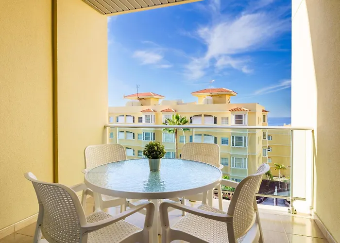 Cozy Canadas Flat - Terrace & Pool * 圣米格尔德阿沃纳